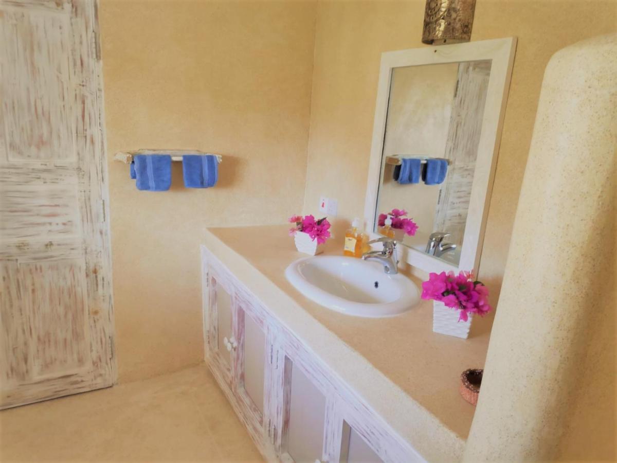 Kimya House, Watamu B&B 외부 사진
